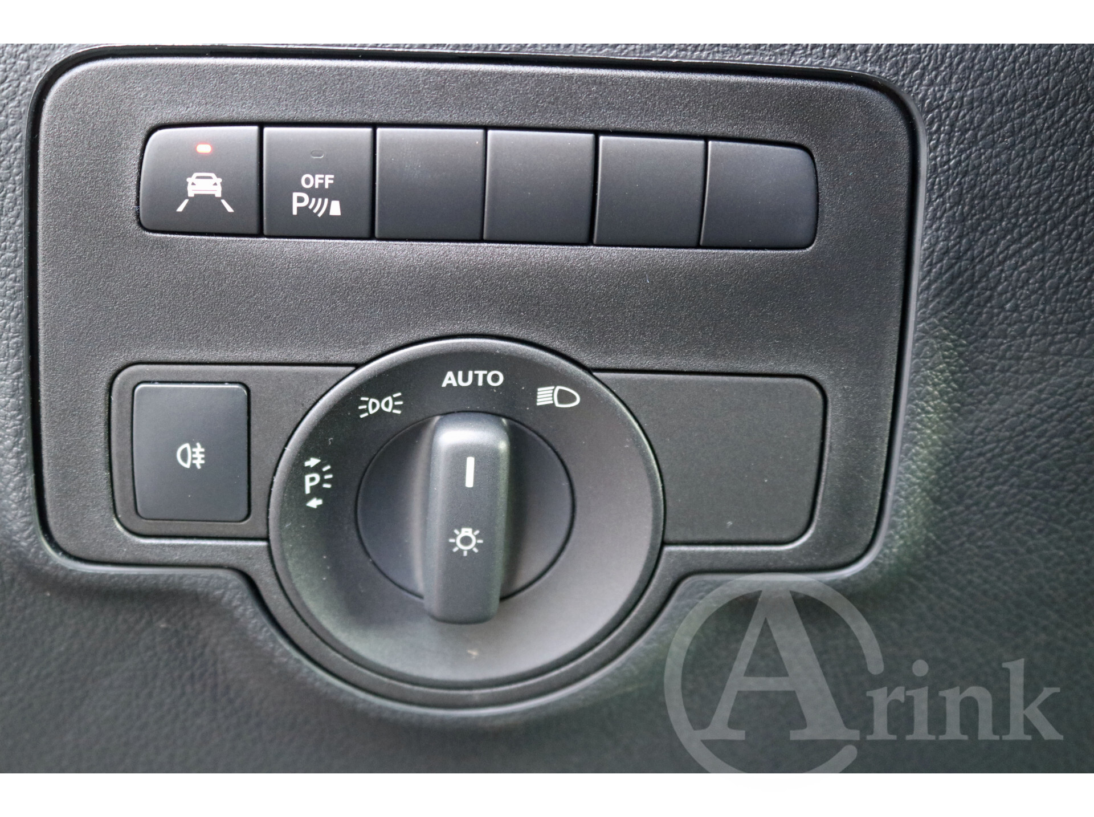 Vehicle 39826020 0c295b4a 1445 4996 a20f 355023fe7e9f
