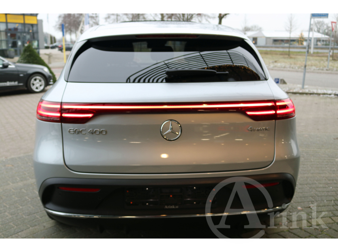 Vehicle 43041052 e2fa28d1 5314 4a4d 9931 fa063575f758