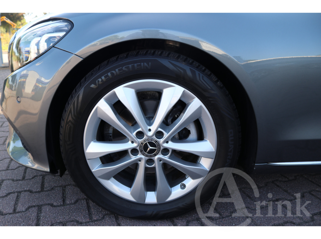 Vehicle 47047756 7e18fd0d 85c1 4963 81c5 c4177e63b058