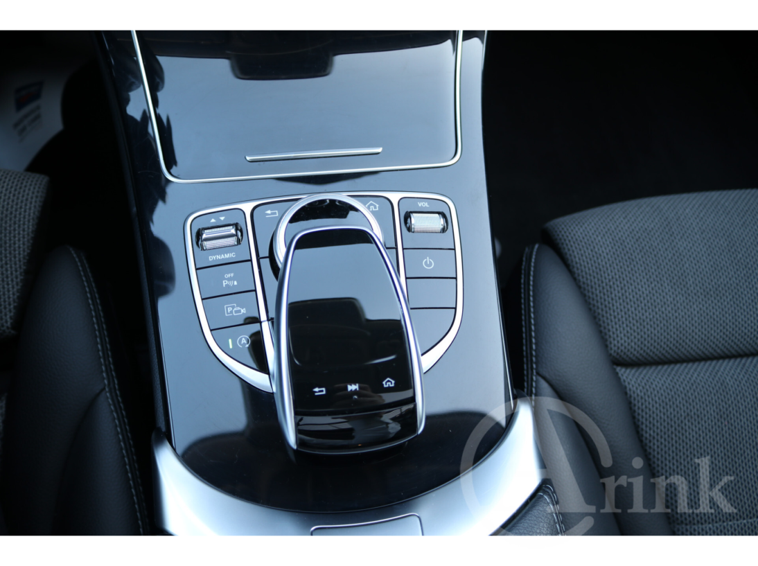 Vehicle 47047756 4e0456ac ff4c 45a7 afd8 4eeb1b7e7e8f