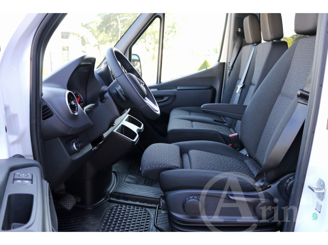 Vehicle 38492952 35b2062b 3b46 4ee6 9e03 8d5d4d29b00e