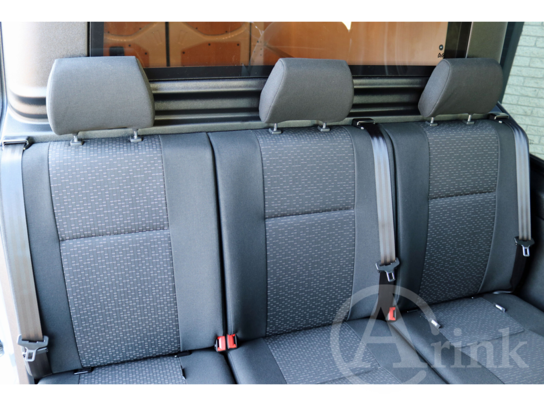 Vehicle 38492952 b1be9c65 296c 403f 9ea3 b1e368f29129