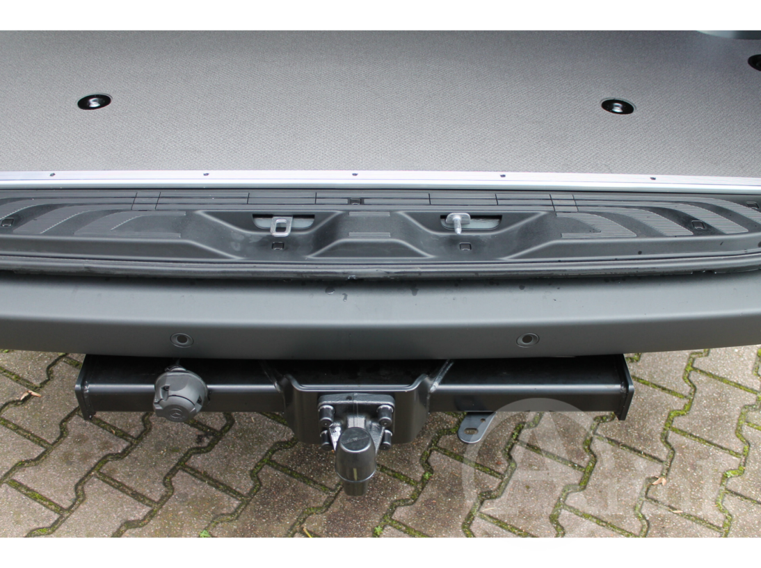 Vehicle 37346080 97c08fbb ae96 4a4e 966c 1754ef9fa39c