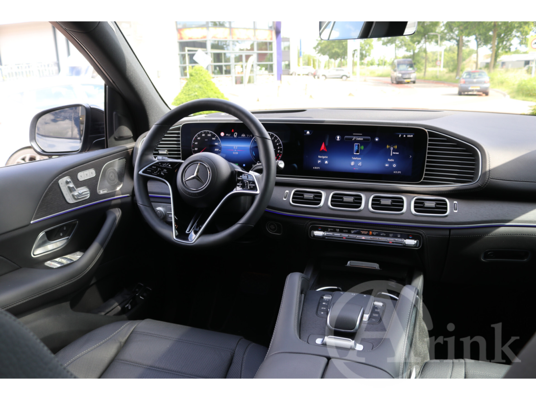 Vehicle 38571315 d075de37 2d96 462a 8b92 bc71e20a7f5b