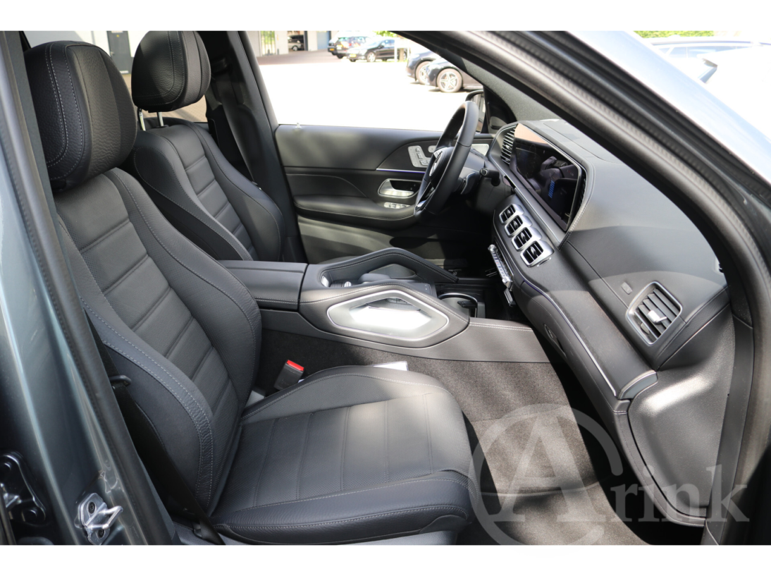 Vehicle 38571315 cd8bfeeb d564 465a 93de 5f2bd634c9ee