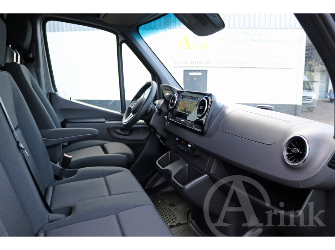 Vehicle 37131507 1c986760 6cc7 4586 a4d7 77fd9df5ad8a