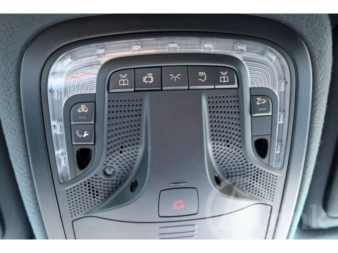 Vehicle 37131507 6b4a5498 673d 4f05 932d 4ca4355f43e9