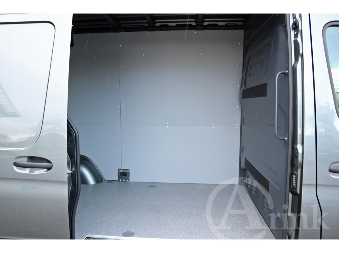 Vehicle 37131840 7b2b47c4 88af 4940 bbaf 794bc1107ab1