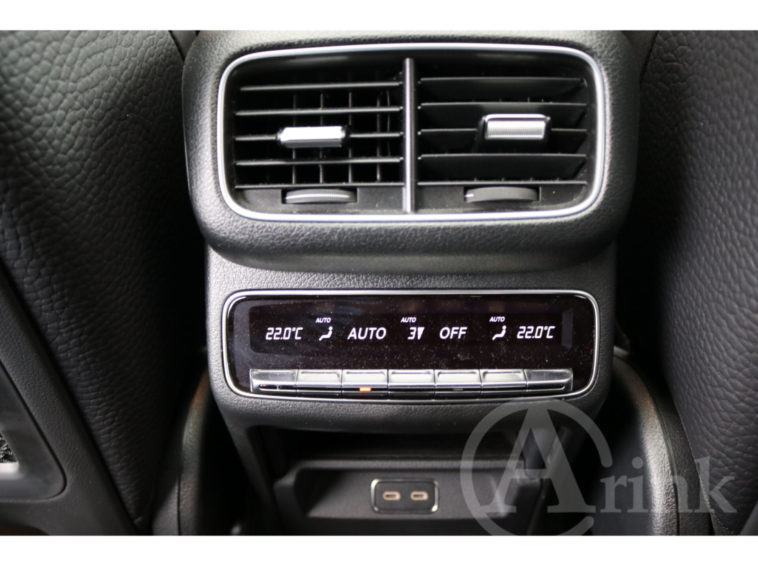 Vehicle 37142458 ecab7745 2252 40bb b808 fc2ed3a11e4b