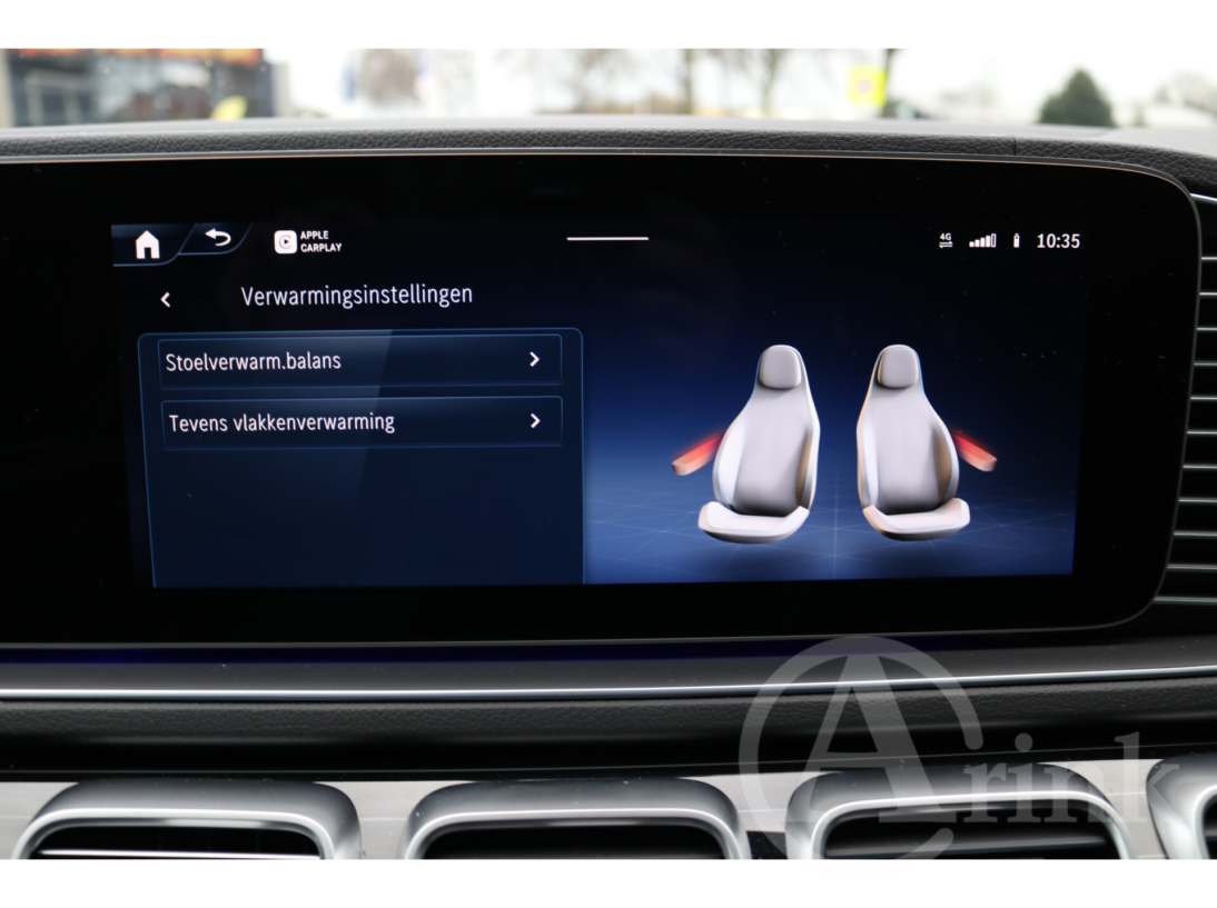 Vehicle 37142458 c3ff0649 e52c 4999 bb75 3763cc1734e8