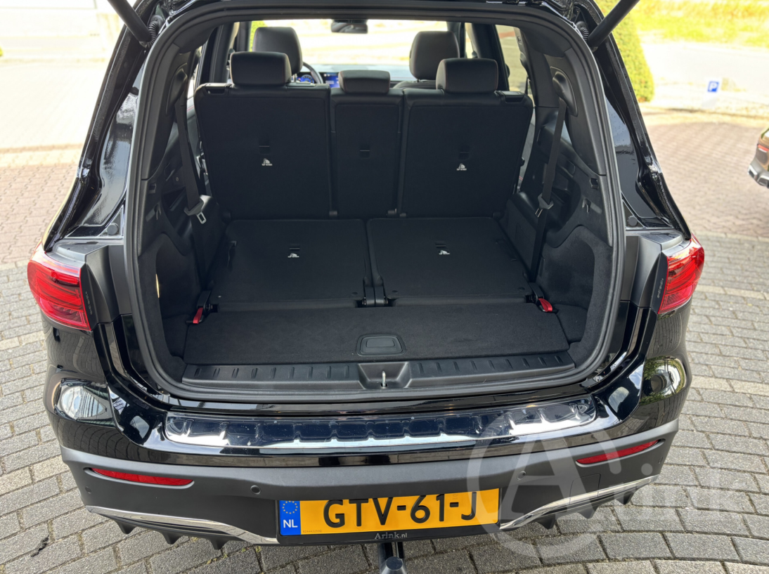 Vehicle 47179018 d9eb0fc9 3a8a 4ed5 8026 e98c205cc643