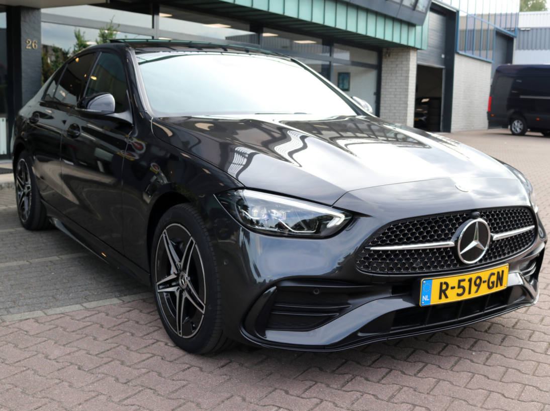 Vehicle 47234623 a3d9d4d0 6b55 41b1 8d27 ff817618382d