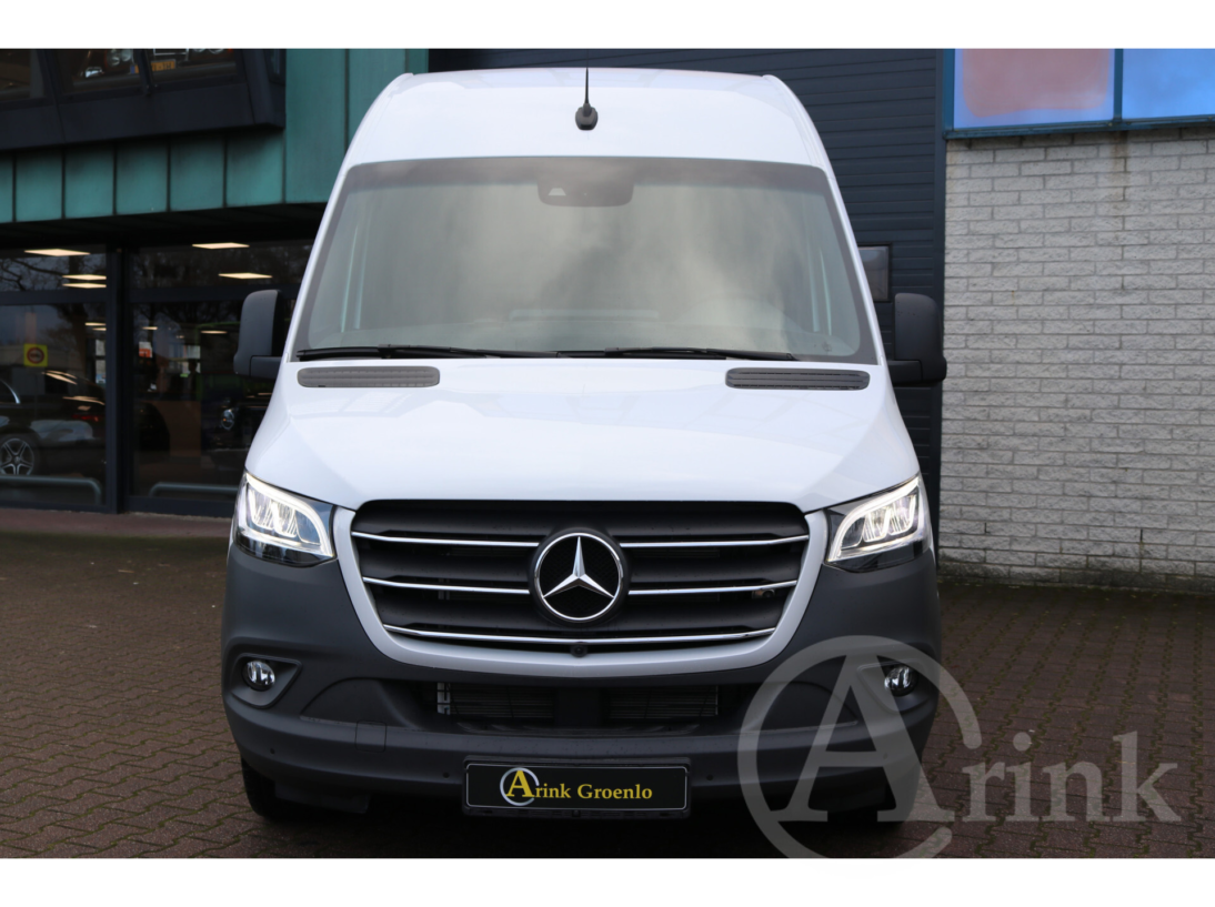 Vehicle 37346082 96c176c7 b179 462b bf1a 884697fe3db7