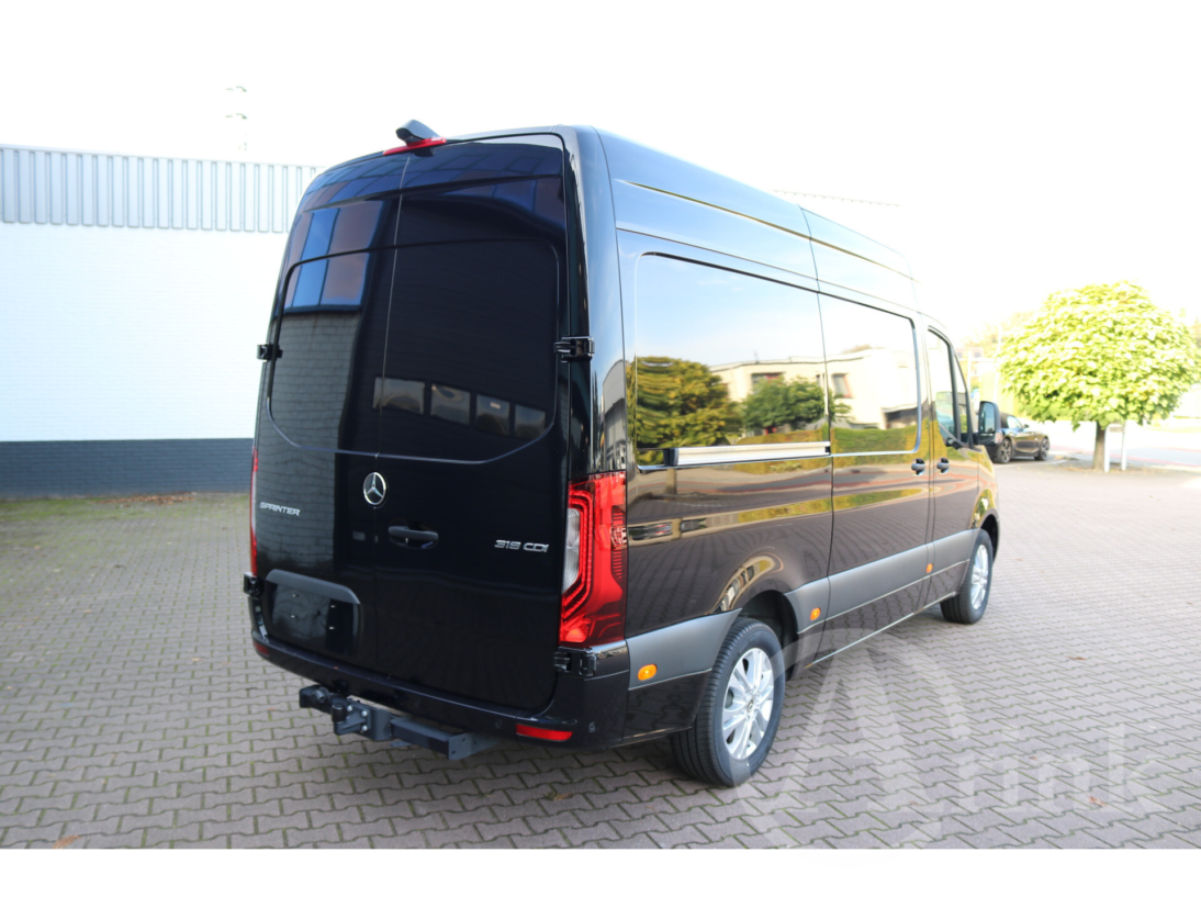 Vehicle 41711874 35eeed5a 8ce0 4ede b689 032ad26f4307