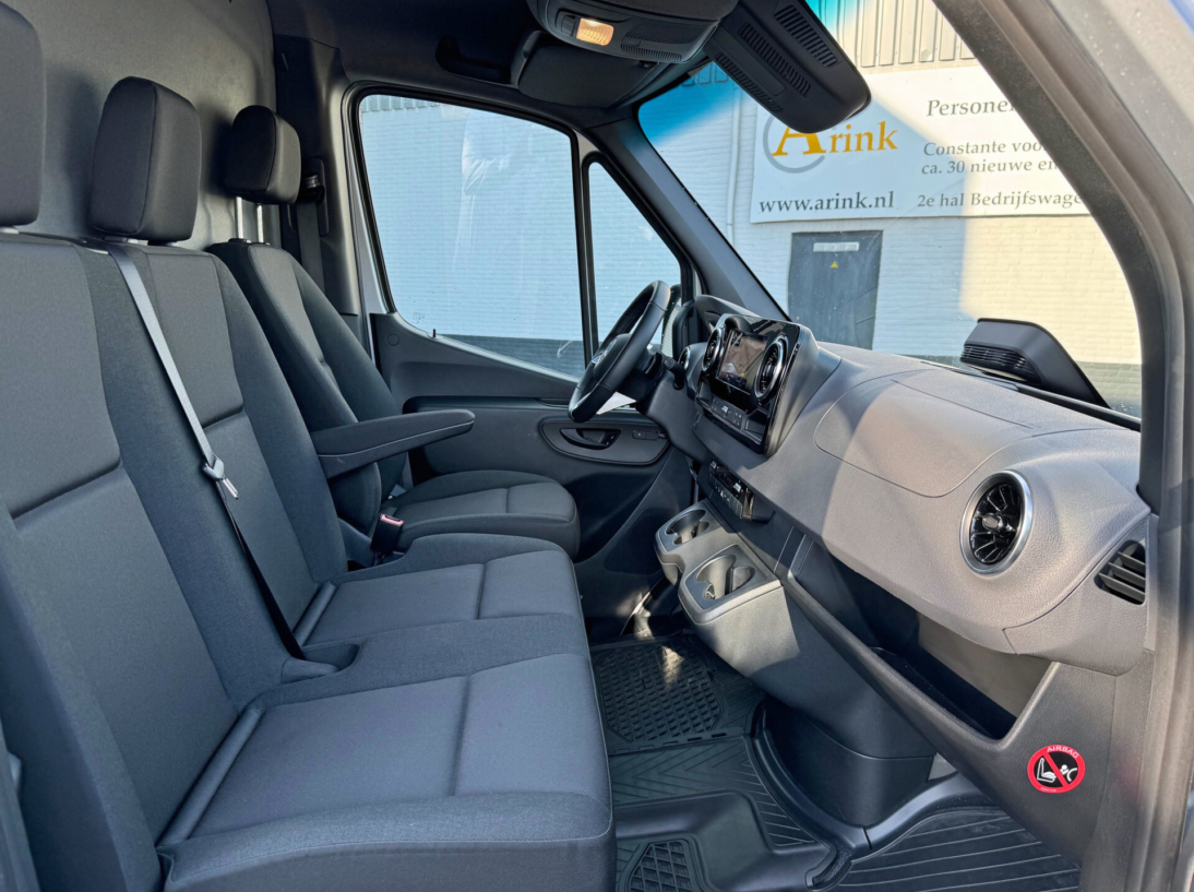 Vehicle 47209486 eb5b5180 9584 48ac acd9 ac5c6f395ffe