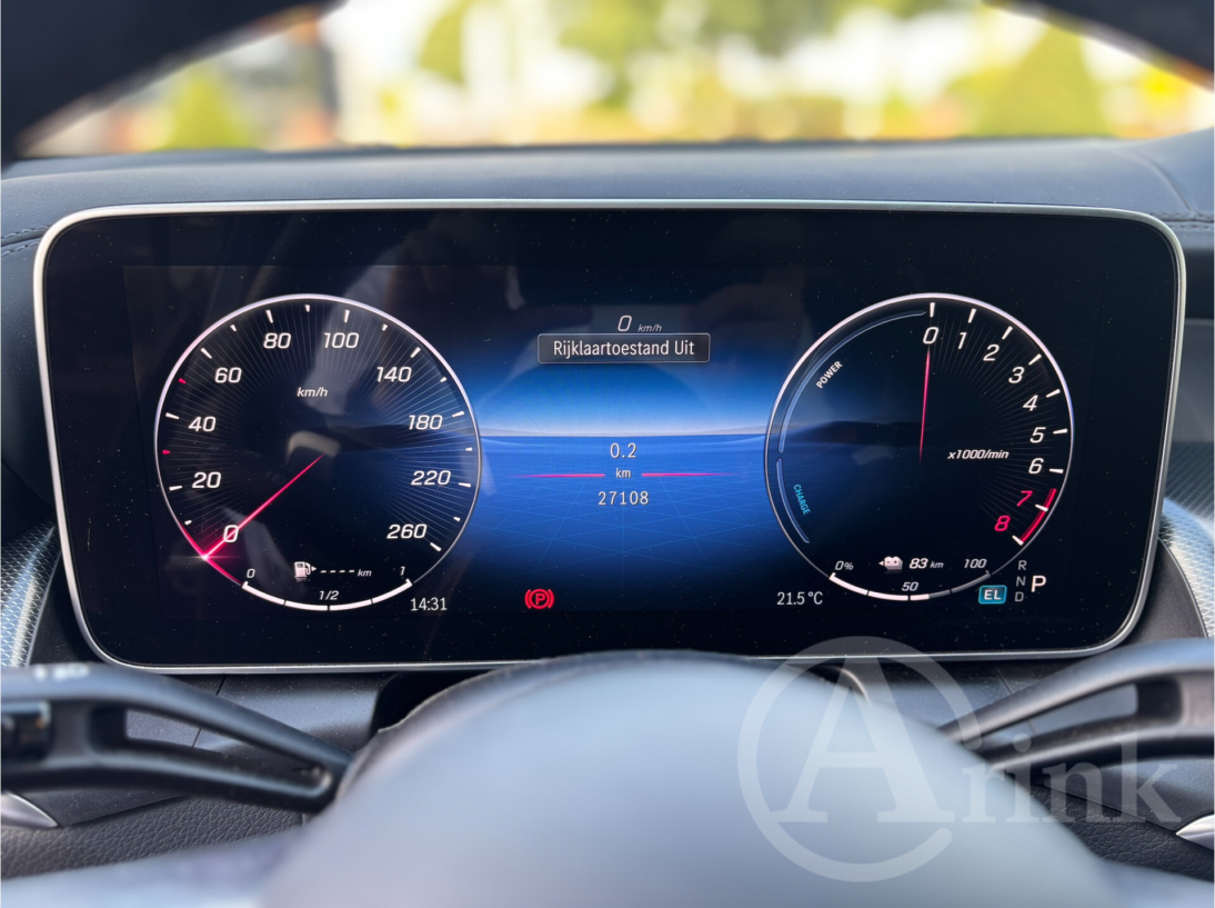 Vehicle 47327716 5d648a52 caa8 4469 88e7 9760414bf73c