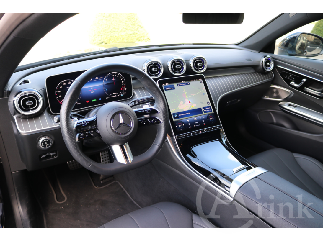Vehicle 43864583 63d19071 4f8a 4d7a 9995 b15bc85a10f1