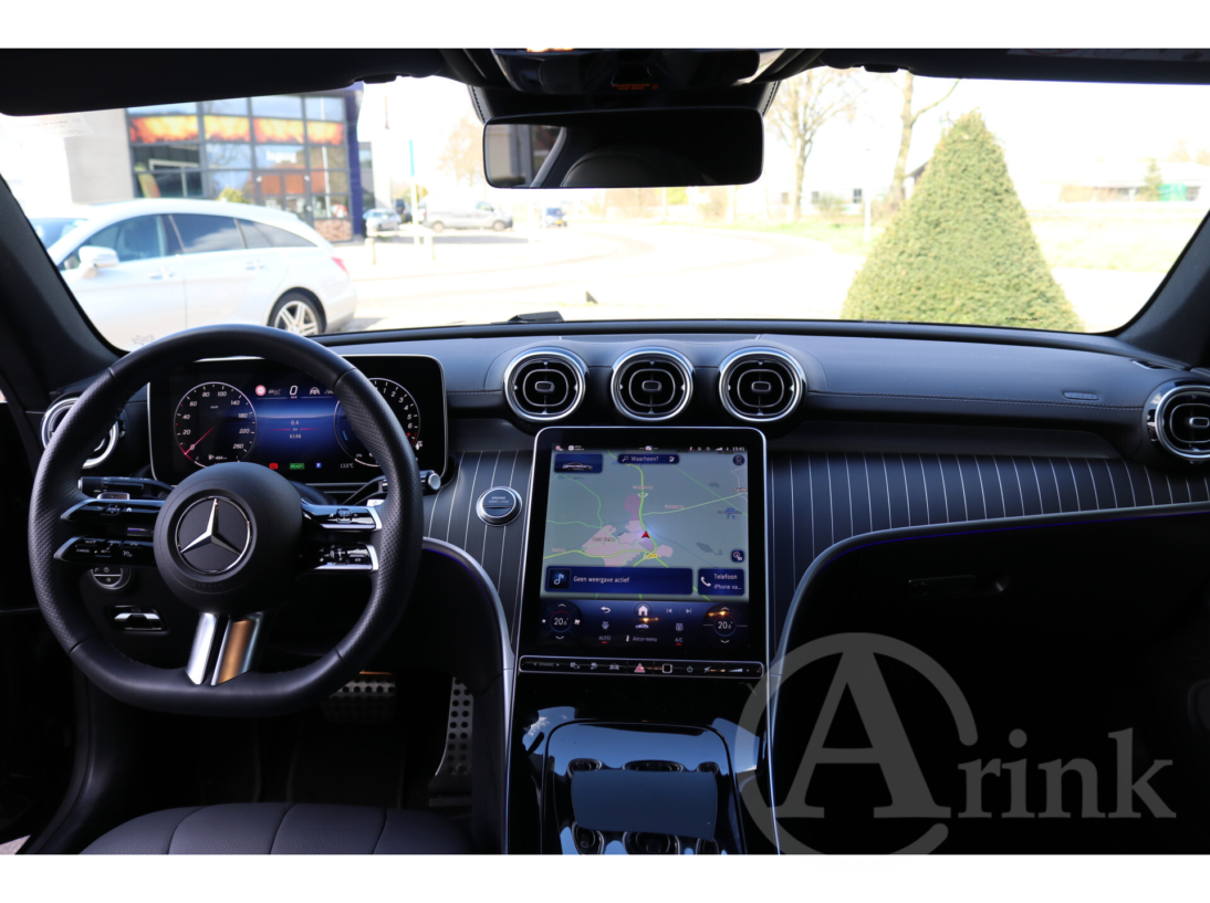 Vehicle 43864583 7494a20b 2e5b 44d7 8497 8f3caef59195