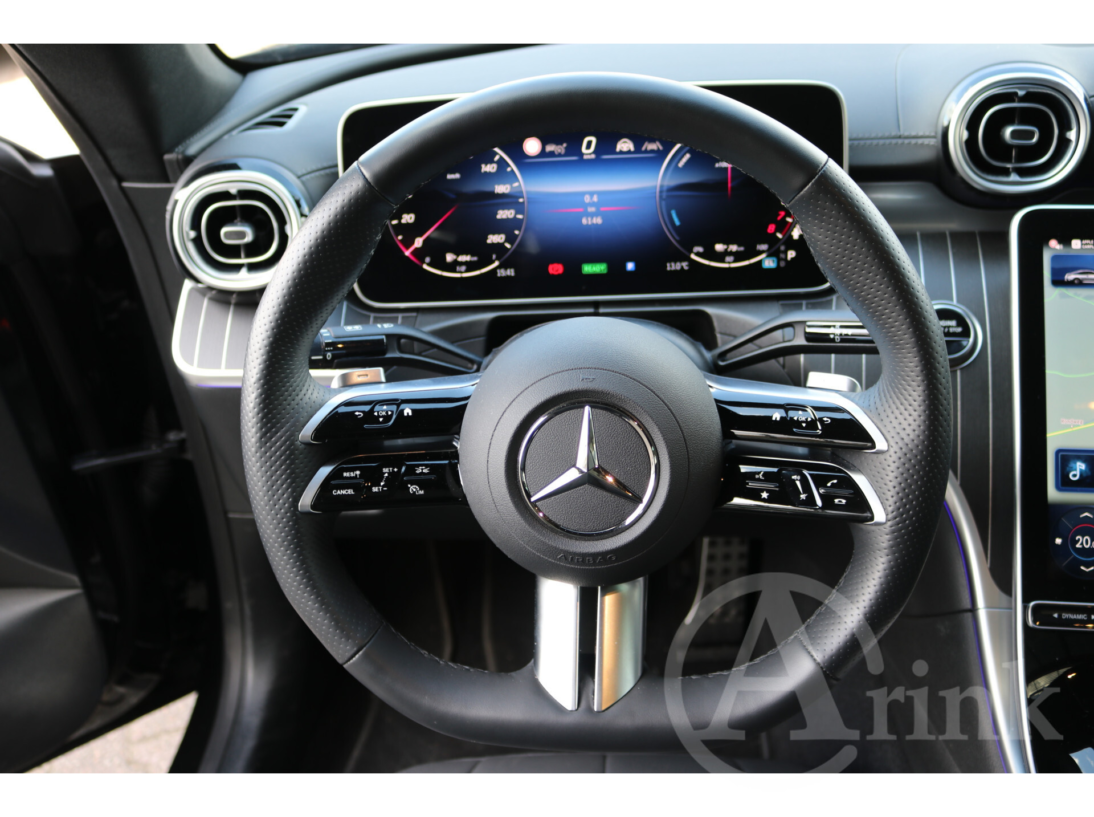 Vehicle 43864583 01594a7b e785 4f1e 8016 2fb509692c23