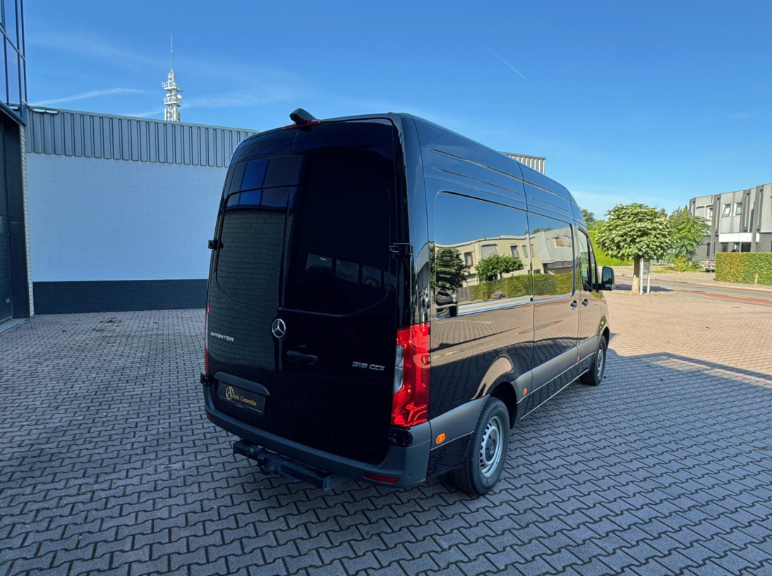 Vehicle 47462519 9fe781ae c356 4279 9b26 184fbac14365