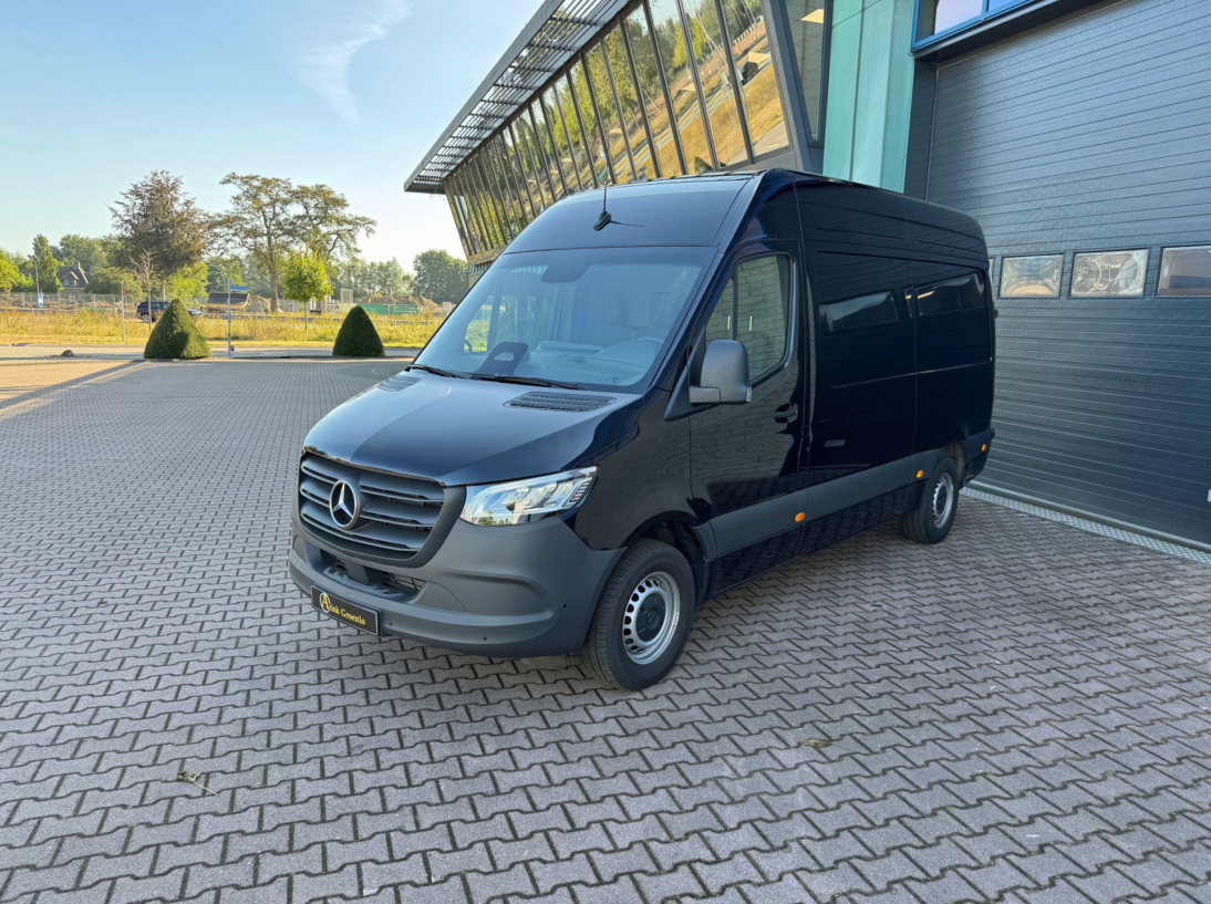 Vehicle 47462519 5c965efa f125 42f3 9c0e 2e1983f850d0