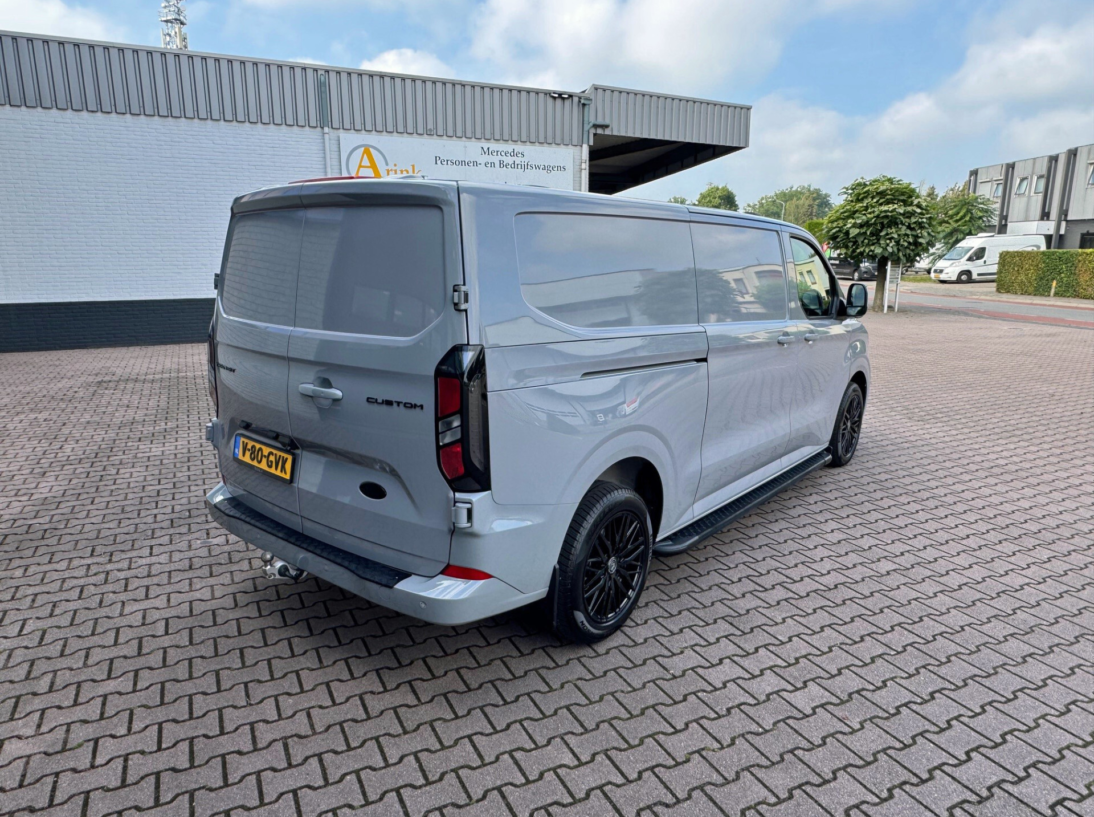 Vehicle 47514965 bbaae156 c94b 40da 8506 3779900c367b