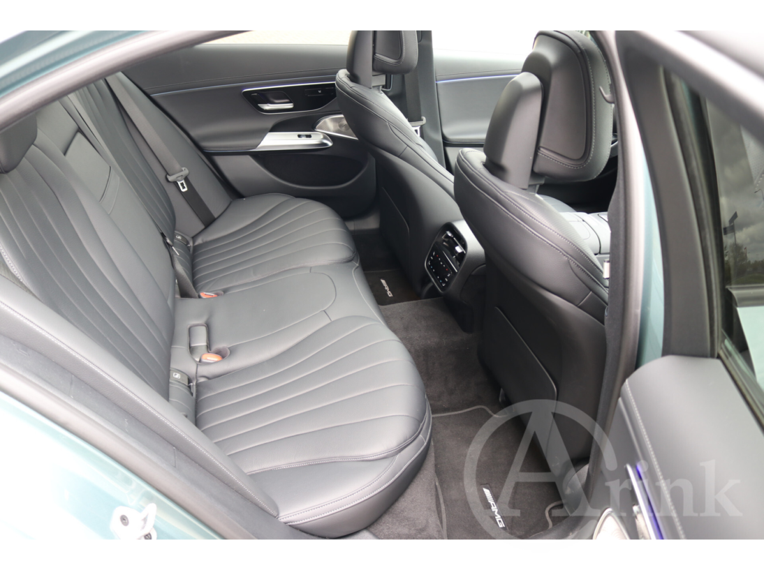Vehicle 37989648 b4eb0063 c964 4f0b a71d fd5961a8000d