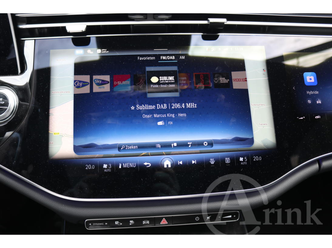 Vehicle 37989648 2823ca01 f205 4163 966a a025325e52a2