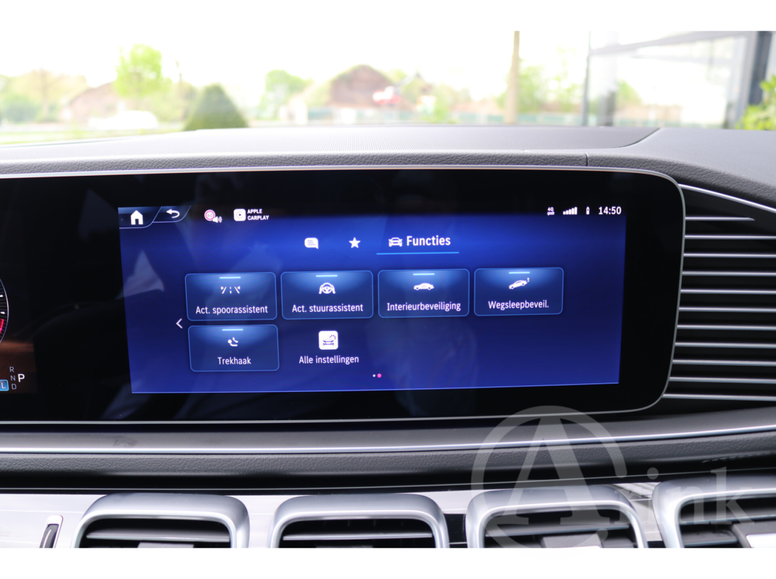 Vehicle 46466236 999e6f04 392e 46b2 984a 90428d253831