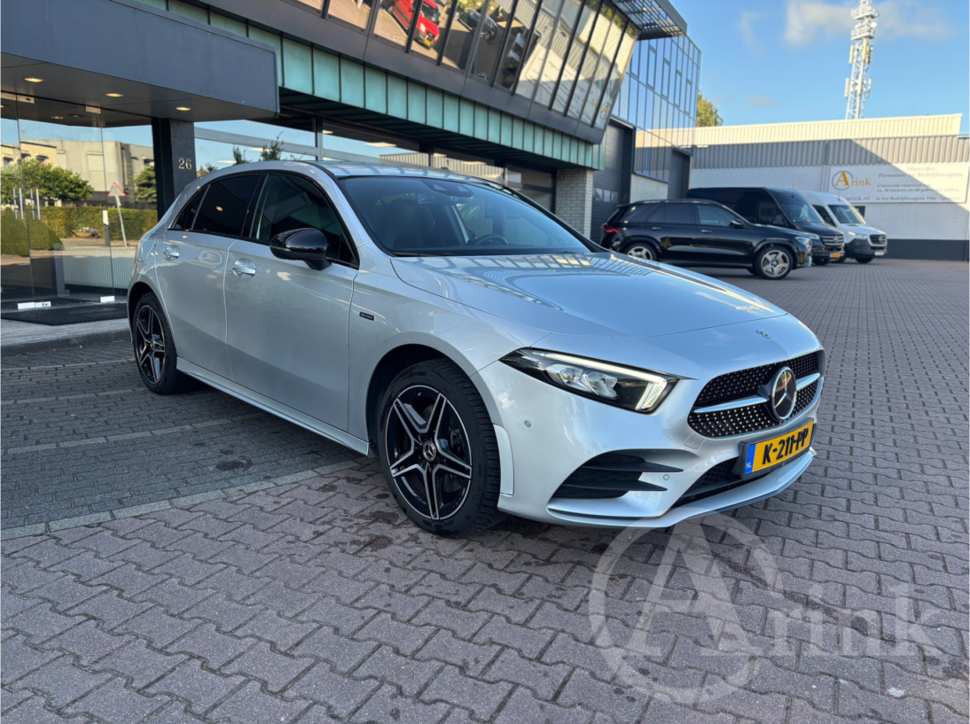 Vehicle 47559126 e519d667 9558 4703 9c51 1d9901e729e9