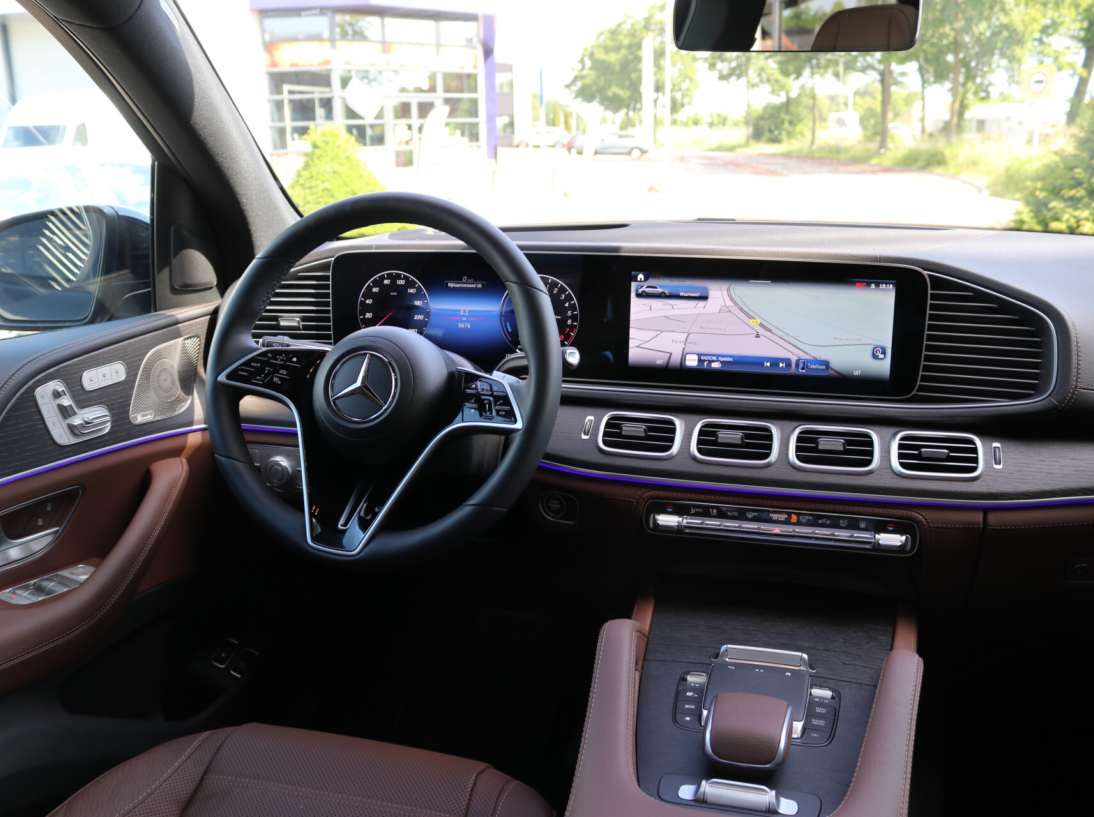 Vehicle 47591134 e276a8a5 6f6c 4c76 8215 6c772812c5b3
