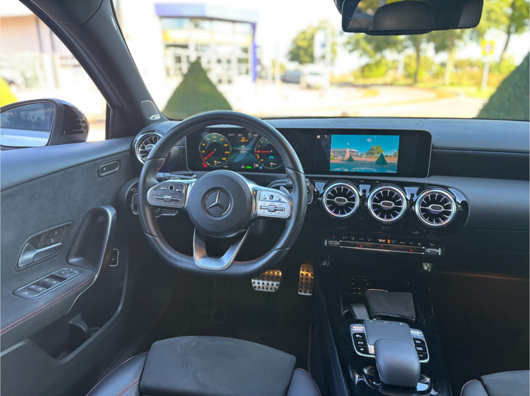 Vehicle 47559126 34fd430c 9451 4fdc 95a5 4a949bdf6154