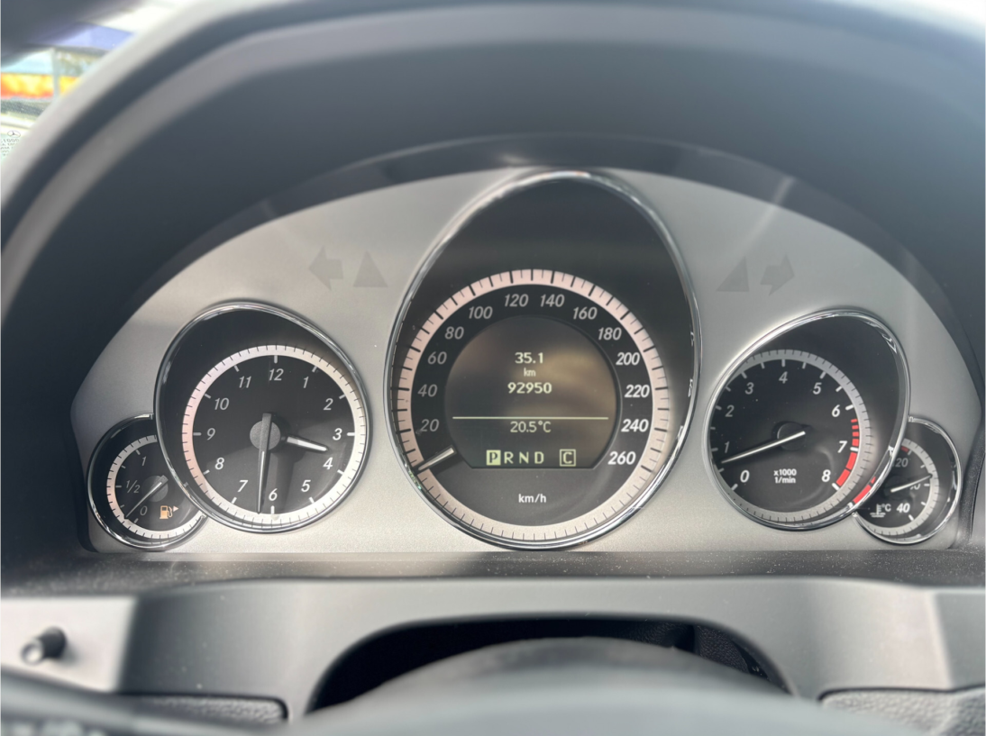Vehicle 47399362 4cdcb659 e79c 4e51 ab5a f68e90868201
