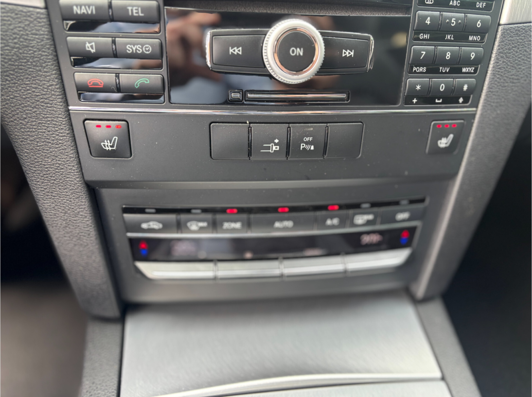 Vehicle 47399362 d91000f1 6c9b 4a53 bb05 b352e698f943
