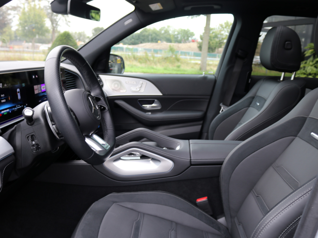 Vehicle 47735833 a690423f 46d4 4573 93fc 77789548ec36