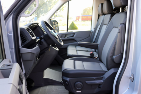 Vehicle 40011255 a04c8f60 d946 420f 82df 46267a706a58