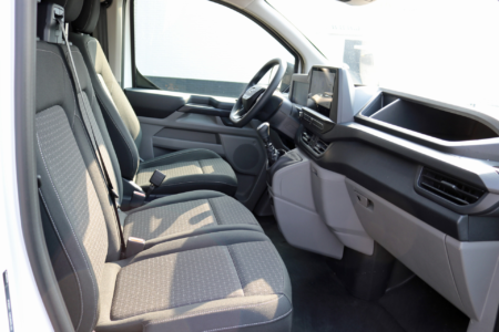 Vehicle 44247586 4e17ab85 f1cf 4c2c bd03 eb26726a4674