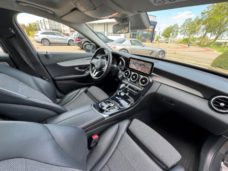 Vehicle 45800978 7d8f2abf f255 45dc b2f5 ddf29307a38d