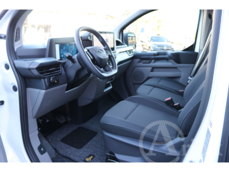 Vehicle 41891358 f56ea778 0210 402f b0b4 c47fcc09fee1