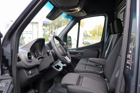 Vehicle 41711659 4b3bc875 e583 44a1 8f2a 4671936c19f8