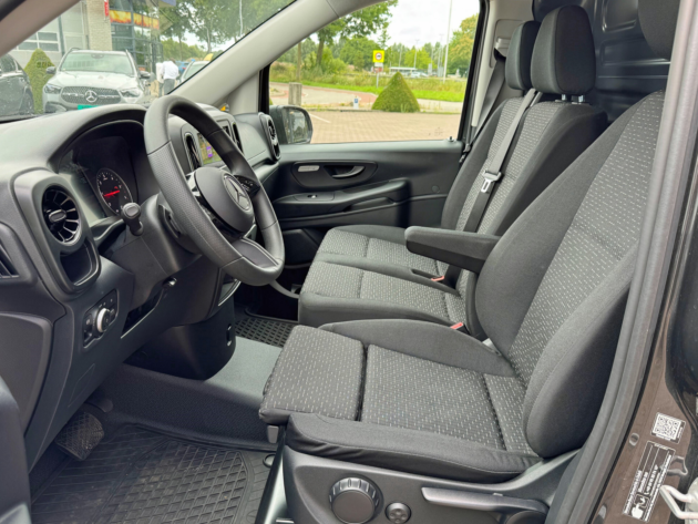 Vehicle 46452664 01a7f29b 733f 4fd2 8c6b e3899f85674f