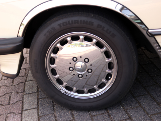 Vehicle 46514626 14cc11ad 34c8 4a30 976f cfc02c76cdca