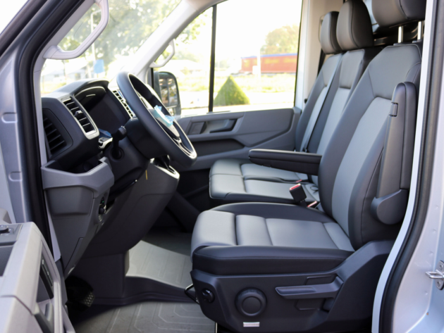 Vehicle 34973487 670d7977 4837 4c55 8af3 ceea63767a76