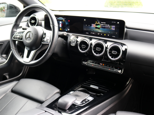Vehicle 46803535 bfb97588 0262 464e 9167 54359248766a