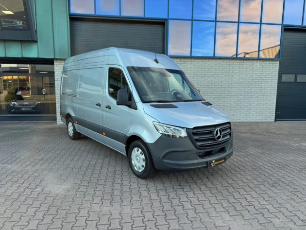 Vehicle 47209486 b1668299 4d84 4739 bf15 f907a51cd87f