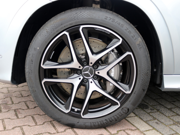 Vehicle 47735833 fb8e40be 9504 45f8 9c61 007205ef2805