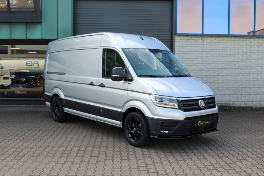 Vehicle 40011255 f8a9ba40 0efc 4517 98d6 ec14fab40428