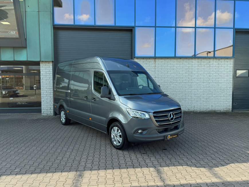 Vehicle 37346080 16ccc35f ebdf 4144 be93 871d9159aeee