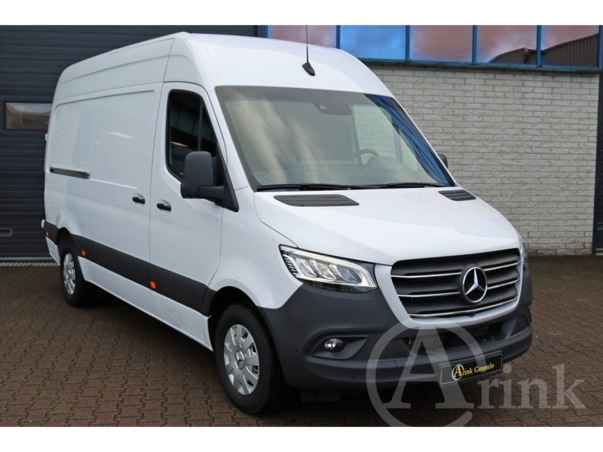 Vehicle 37346082 90eaeca6 5f17 4560 a1a2 eae48d498251