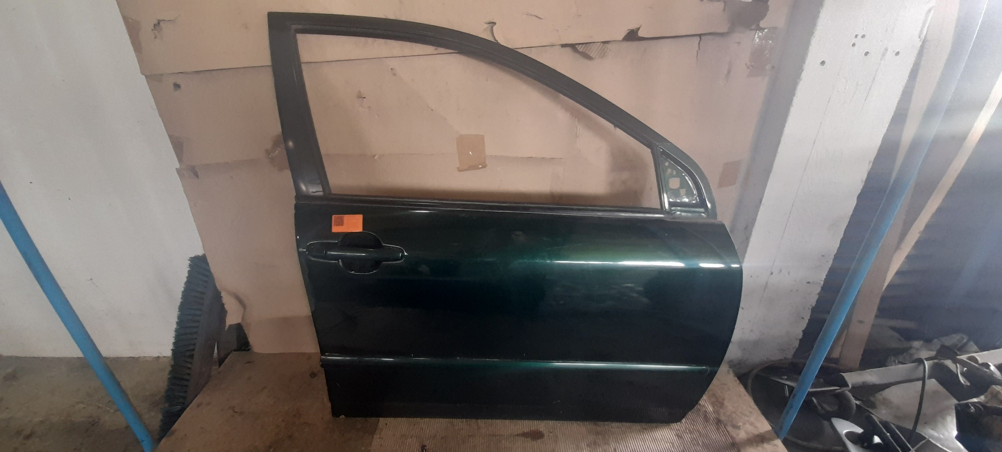 2000 toyota 2024 corolla door panel
